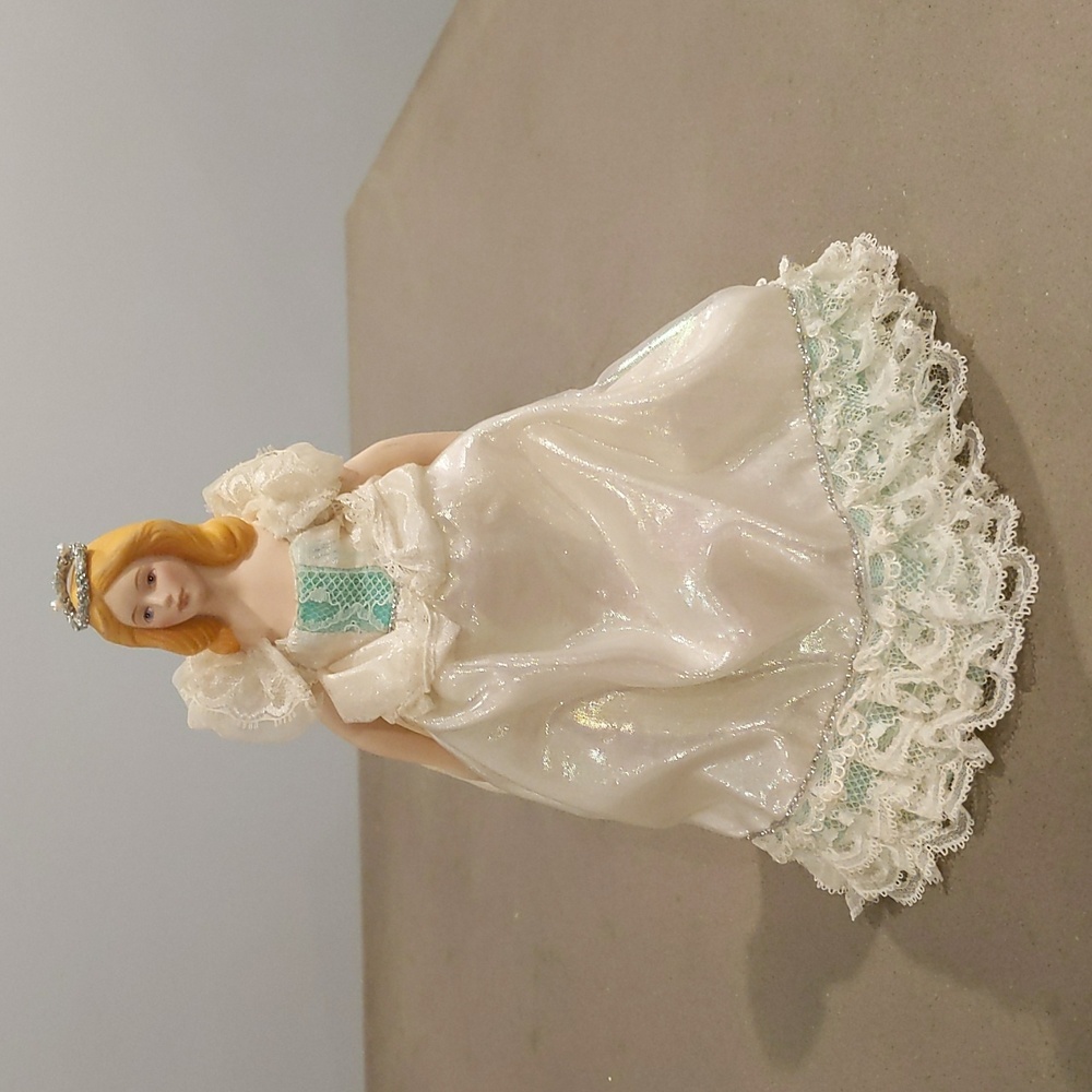 Vintage Avon Porcelain Doll in Gown with Stand Vintage 1989